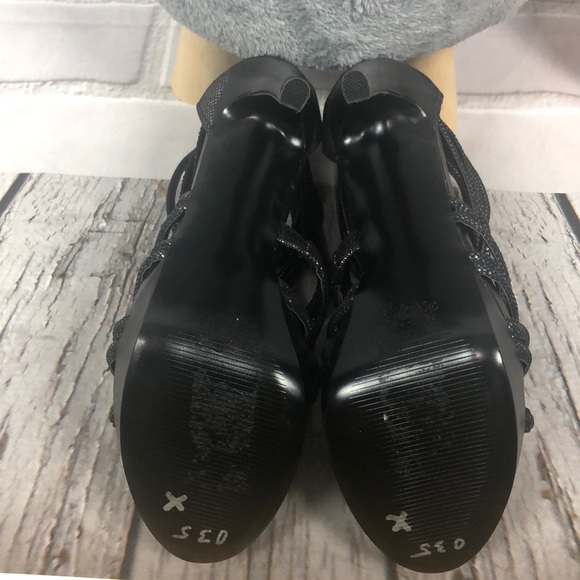 Steven Madden black Platform heels multi straps - Picture 8 of 8